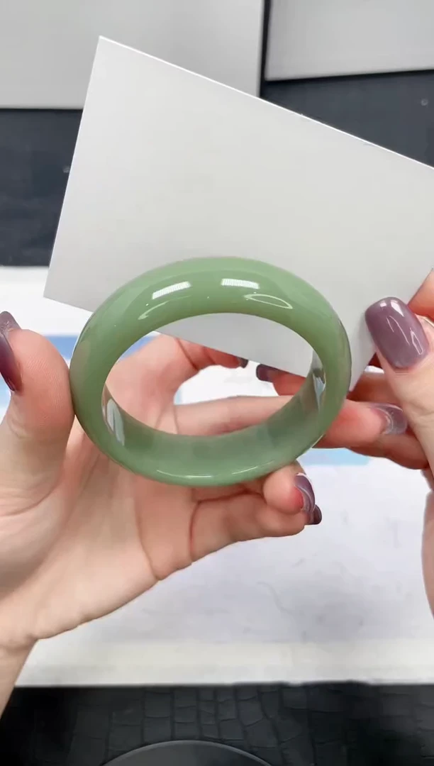 【闪购商品】石英质玉手镯未镶嵌15-54.1