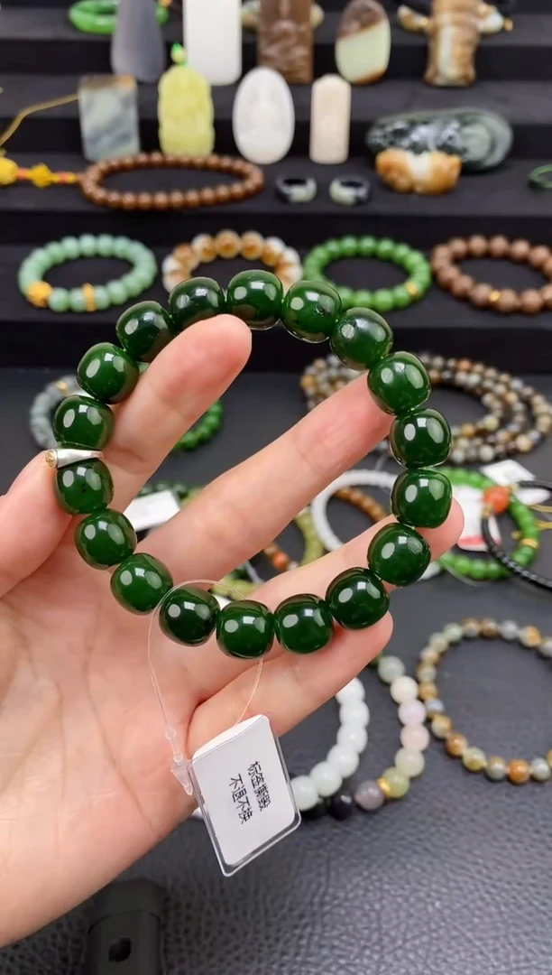 未镶嵌和田玉挂件12mm碧玉老型手串