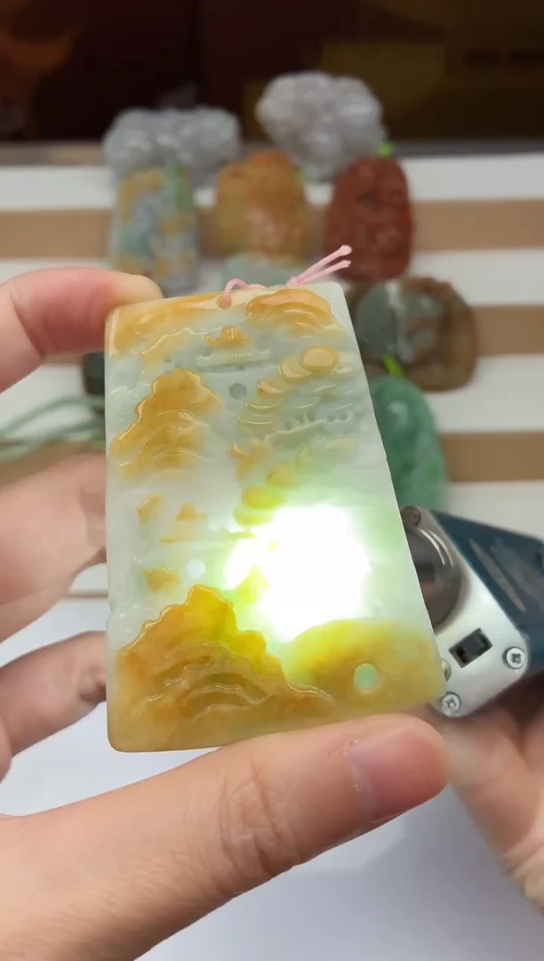 颈饰未镶嵌翡翠牌子