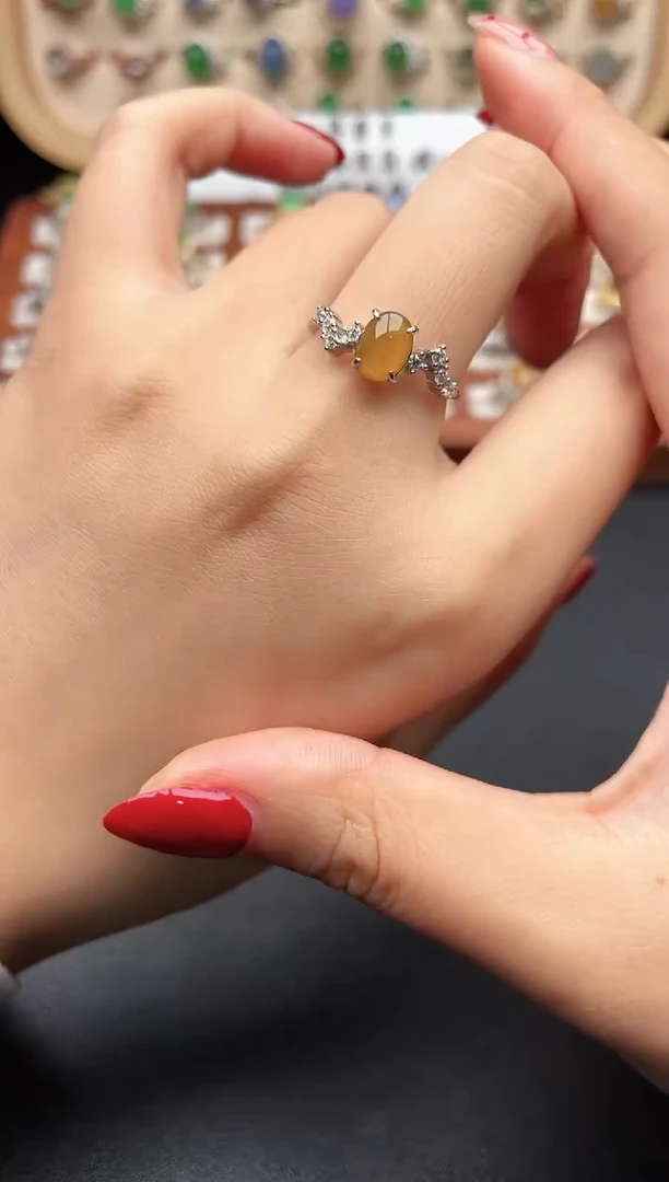 银S925镶嵌戒指翡翠一物一证一礼盒