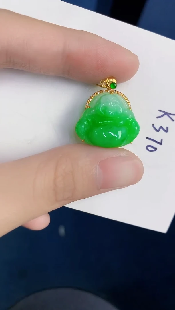 颈饰18K金镶嵌翡翠天然翡翠缅甸A货