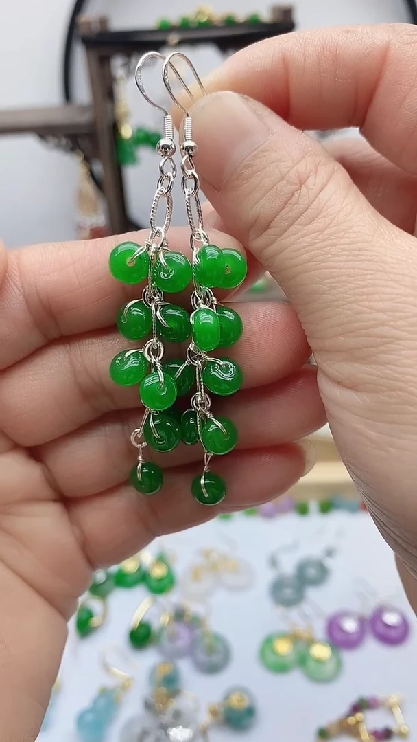 银S925镶嵌翡翠耳饰翡翠741