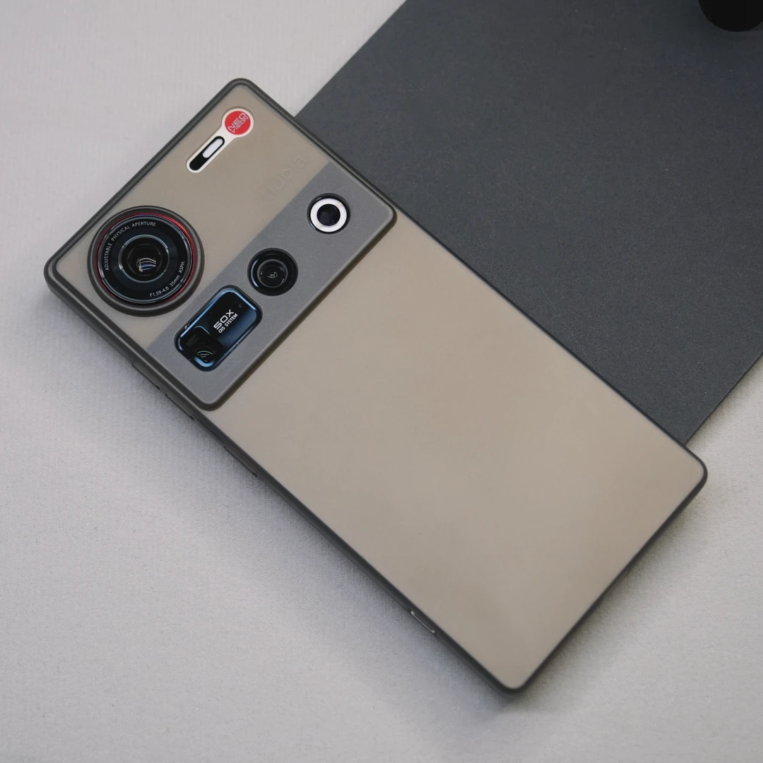 魔护卫努比亚Z70sUltra摄影师版超薄PP壳手机壳Z70ultra磨砂透明