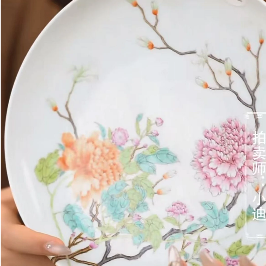 国呈拍卖古董瓷器