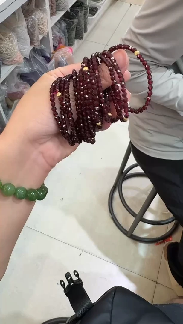 手串银S925镶嵌石榴石石榴石切面手串多样性发其一