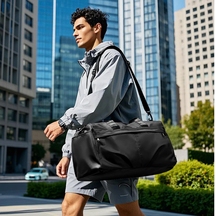 Werocker户外男干湿分离大容量轻便运动训练休闲单肩斜挎旅行包