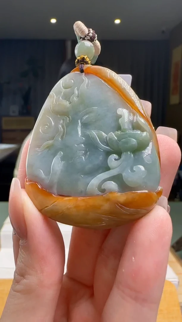 【闪购商品】翡翠吊坠(不含链)未镶嵌CC@@60B7J14364