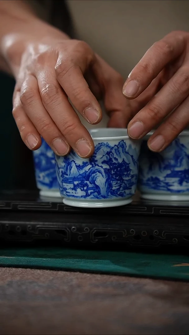 30-2景德镇青花单杯（画片随机）