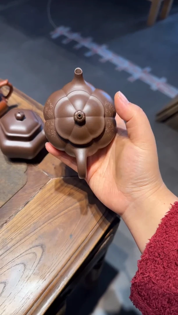 茶壶紫砂下*根大鱼海棠