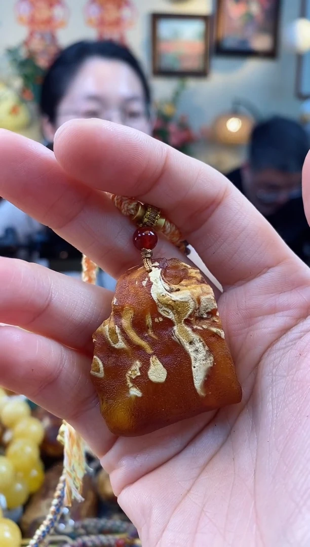 【闪购商品】琥珀颈饰未镶嵌吊坠