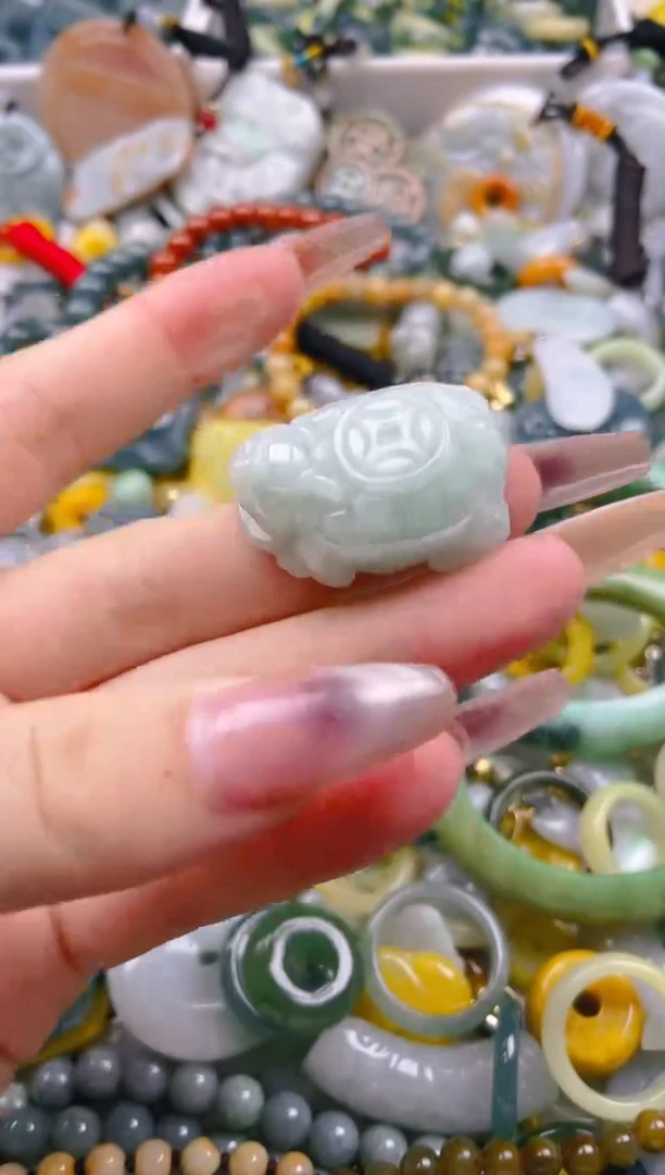 【闪购商品】翡翠颈饰未镶嵌/M/翡翠A货一图一物