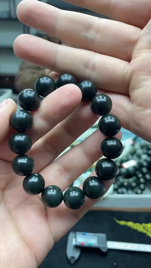 未镶嵌手串和田玉新疆沙枣青14