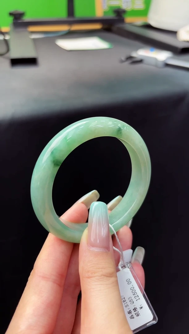 翡翠手镯未镶嵌54-55正18