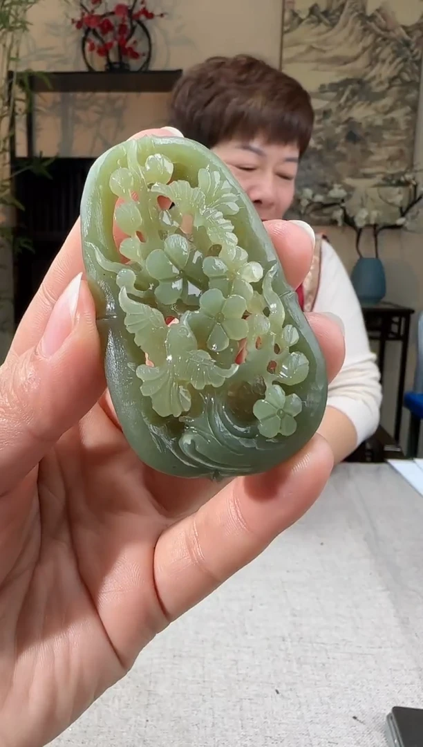 【闪购商品】定制和田玉多样性拍一发一25208