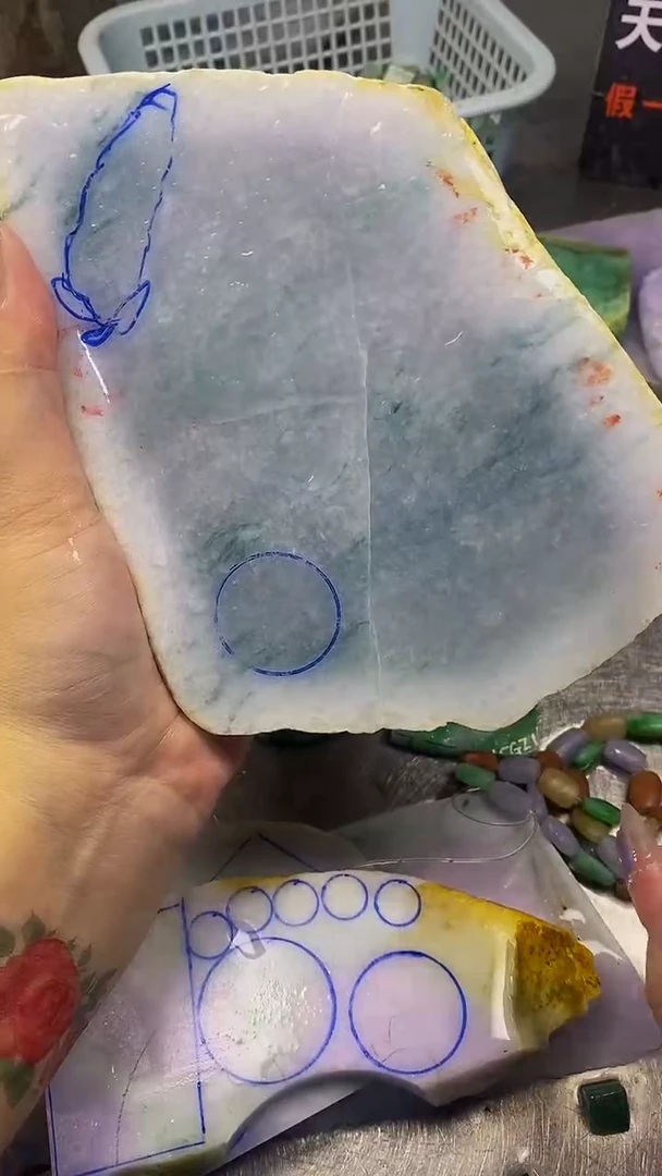 翡翠散珠未镶嵌玉上缘天然翡翠702