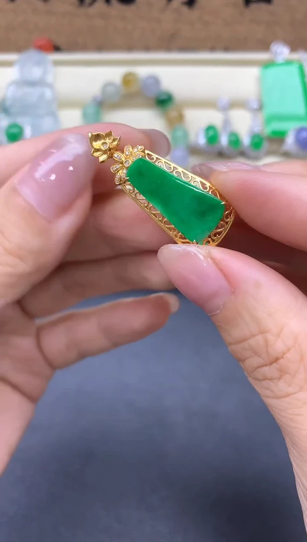 【闪购商品】翡翠颈饰18K金镶嵌296-中国好珍宝