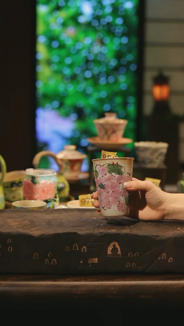 陶瓷景德镇高温釉下彩绘设计师款式