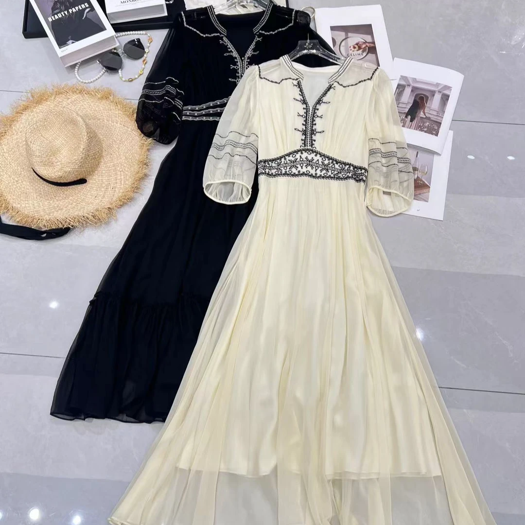 【严姐推荐】1011春夏新款时尚V领重工刺绣网纱高腰复古连衣裙