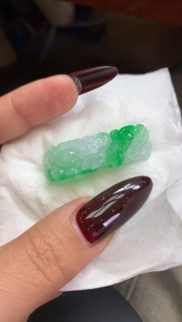 【闪购商品】定制翡翠未镶嵌翡翠