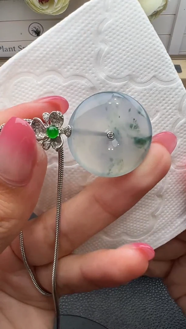 吊坠(不含链)18K金镶嵌翡翠勿拍