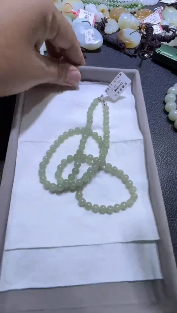 未镶嵌手串和田玉且末近矿高清白手串（产地直发）