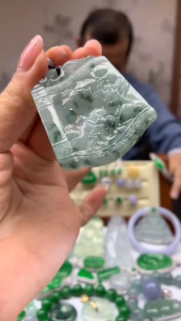 【闪购商品】翡翠颈饰未镶嵌24-天然翡翠