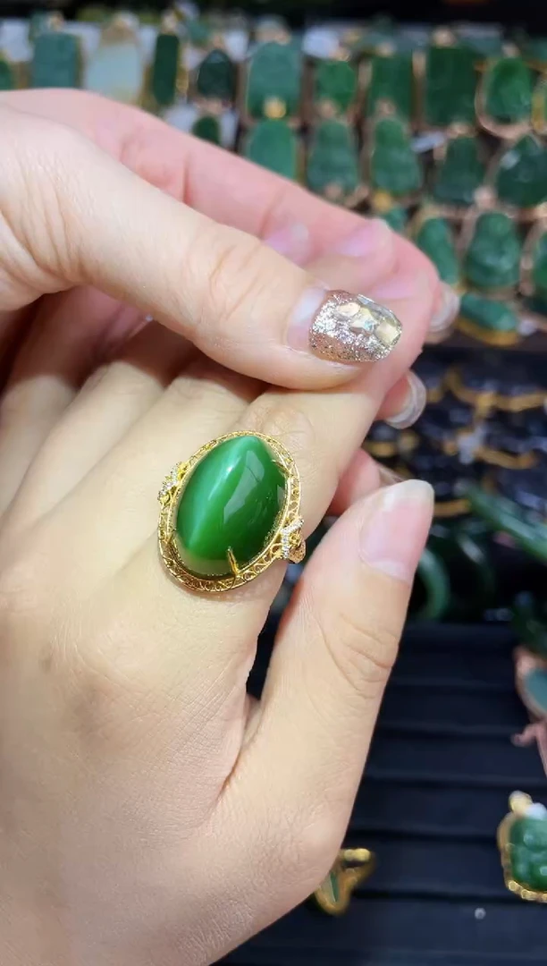 【闪购商品】和田玉戒指18K金镶嵌多样性发一