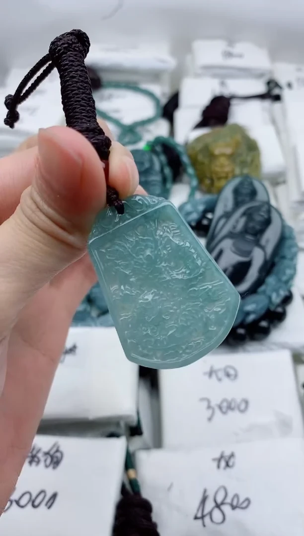 颈饰未镶嵌翡翠8