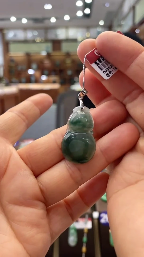 【闪购商品】翡翠颈饰银S925镶嵌葫芦
