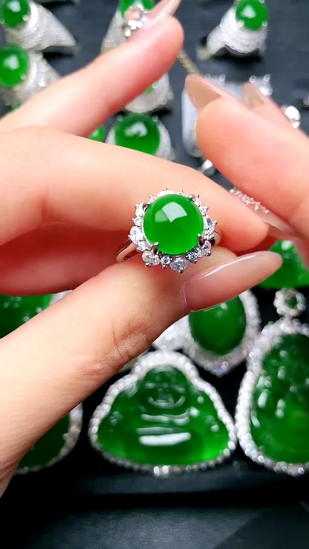 【闪购商品】翡翠戒指银S925镶嵌蛋面女戒