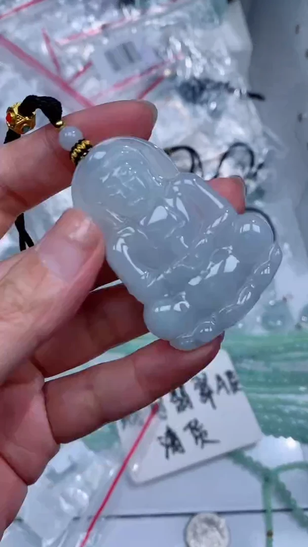 颈饰未镶嵌翡翠吊坠