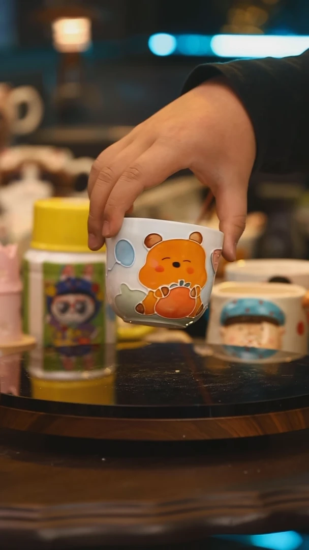 【闪购商品】摆件景德镇高温釉下彩手绘