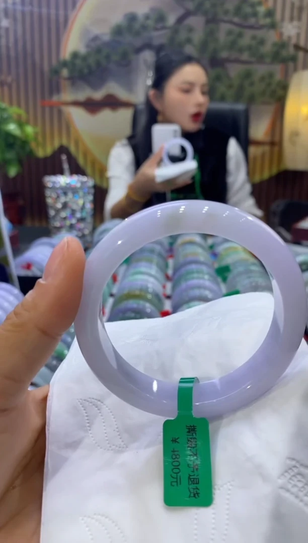 【闪购商品】翡翠手镯未镶嵌多人08737
