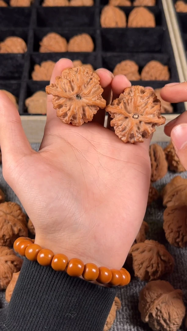 把件文玩核桃全品44尺苹果园3号