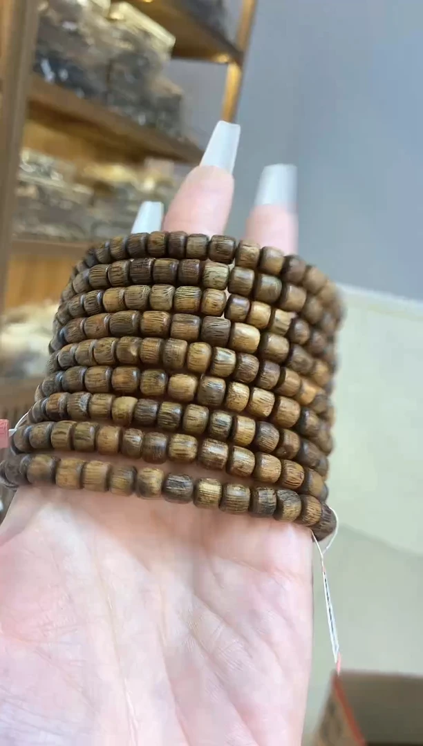 【闪购商品】沉香手串红金猊随型单圈多样性发其一