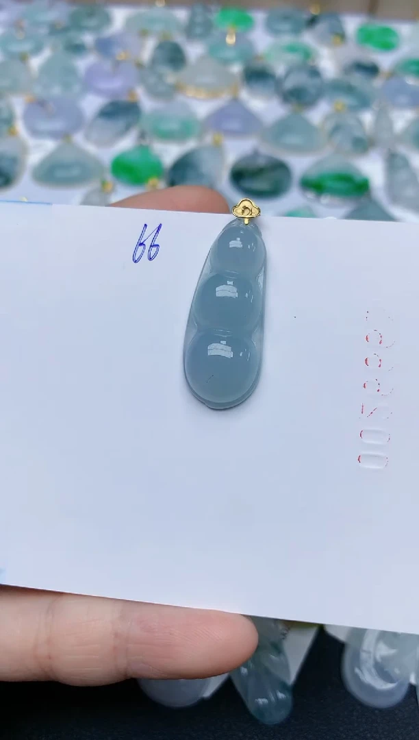 【闪购商品】翡翠颈饰18K金镶嵌天然翡翠A货    88