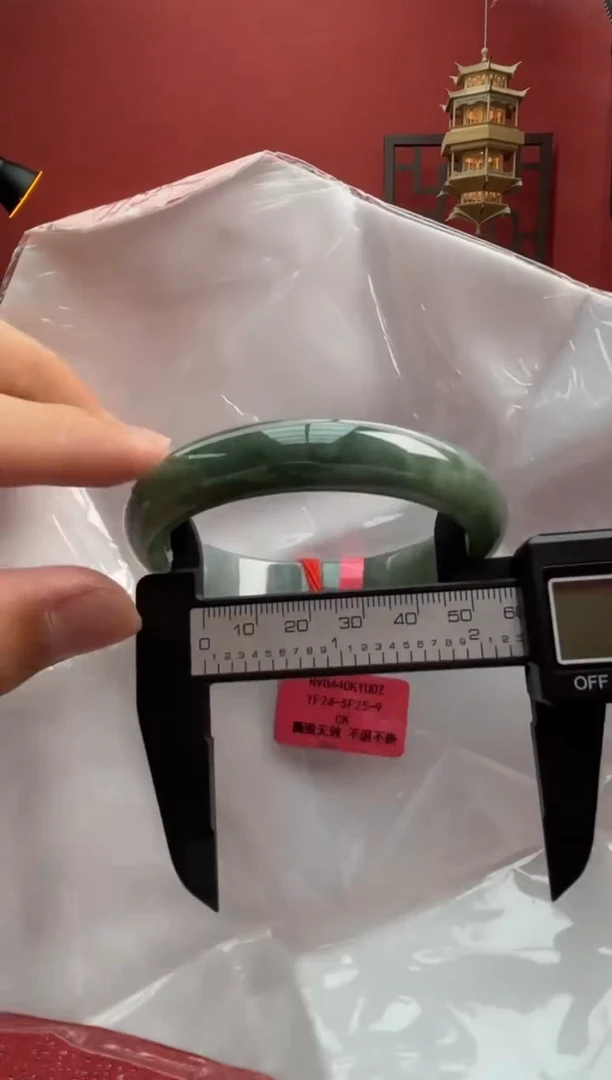 未镶嵌手镯翡翠翡翠手镯7