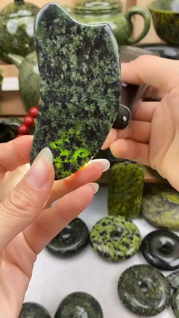 【闪购商品】蛇纹石玉板板未镶嵌板板