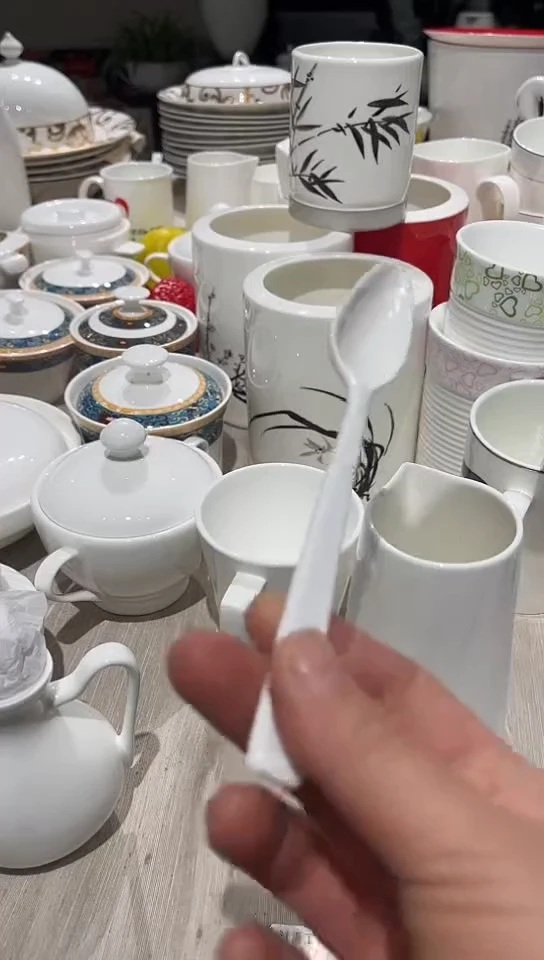 瓷2个小条更隆达