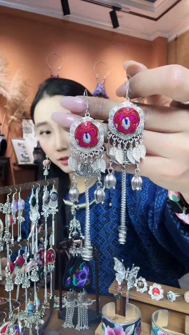 【闪购商品】刺绣传统非遗民族凤手工刺绣饰品耳环