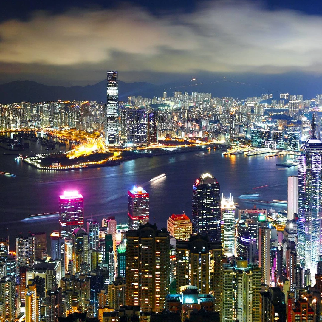 【依依】新款翻领格子休闲外套男女同款2502