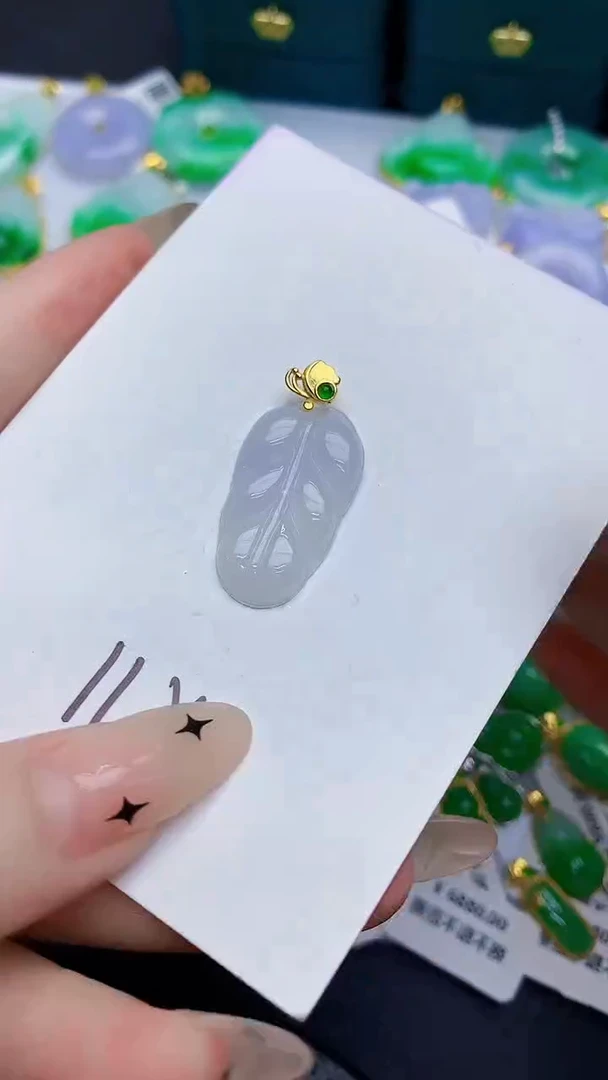 颈饰未镶嵌翡翠缅甸天然翡翠A货