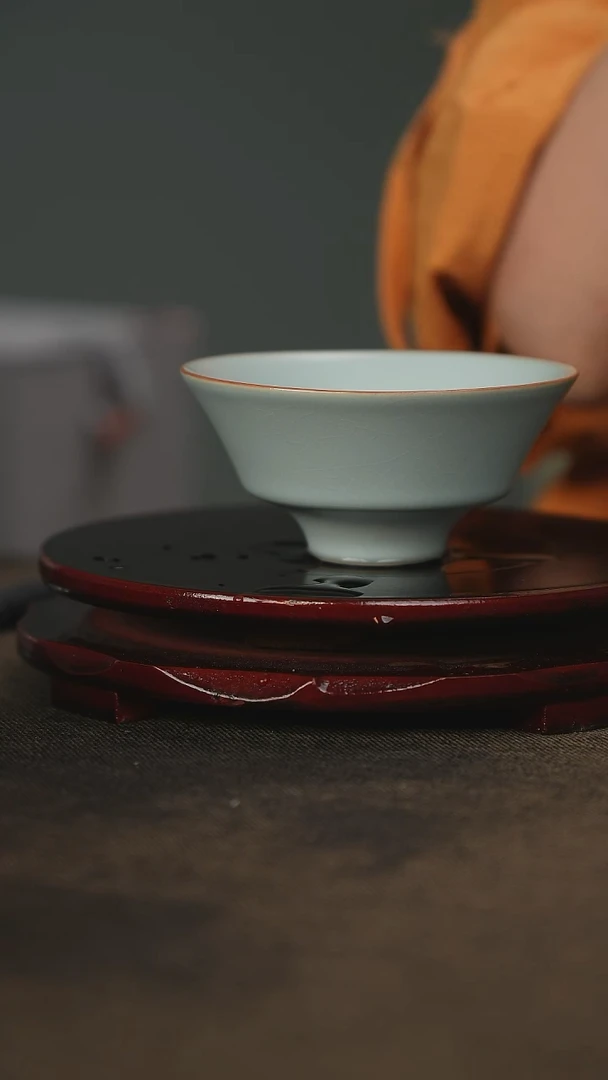 精品 带底款两节斗笠杯  汝瓷 礼盒装