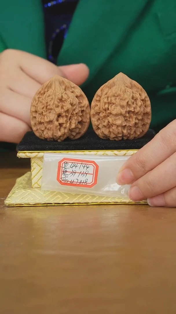 把件文玩核桃官帽