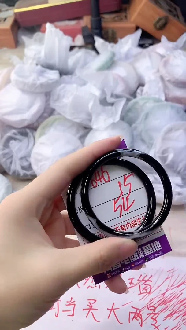 手镯玛瑙/玉髓未镶嵌646