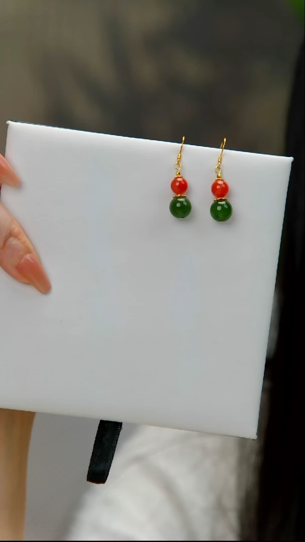 未镶嵌和田玉耳饰 和田玉设计款耳坠  多样性发一