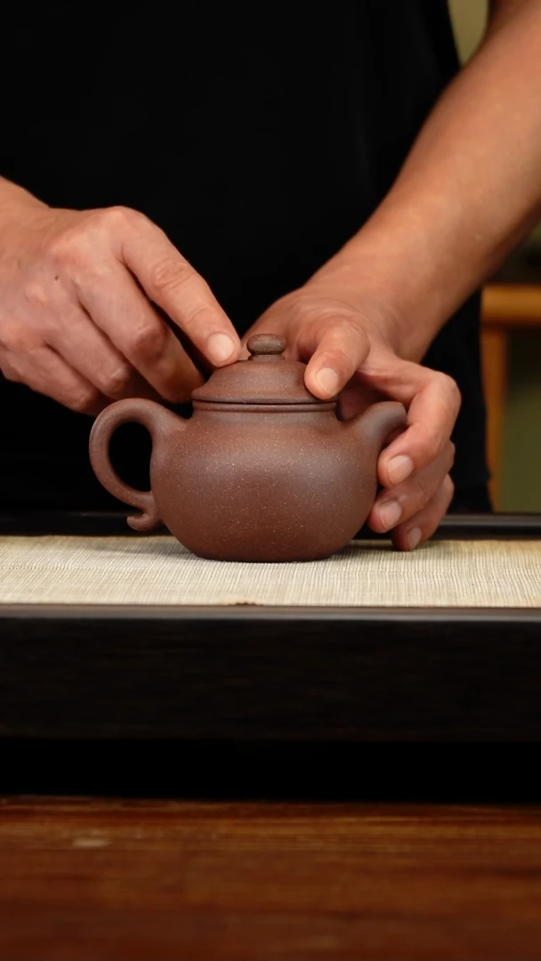 茶壶紫砂紫泥莲子