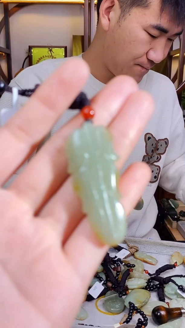 【闪购商品】和田玉颈饰未镶嵌1