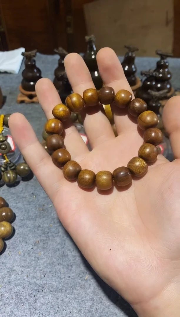 楠木（金丝楠）手串/手链【楠帝】小叶桢楠枯木老黄料1.2*1.3