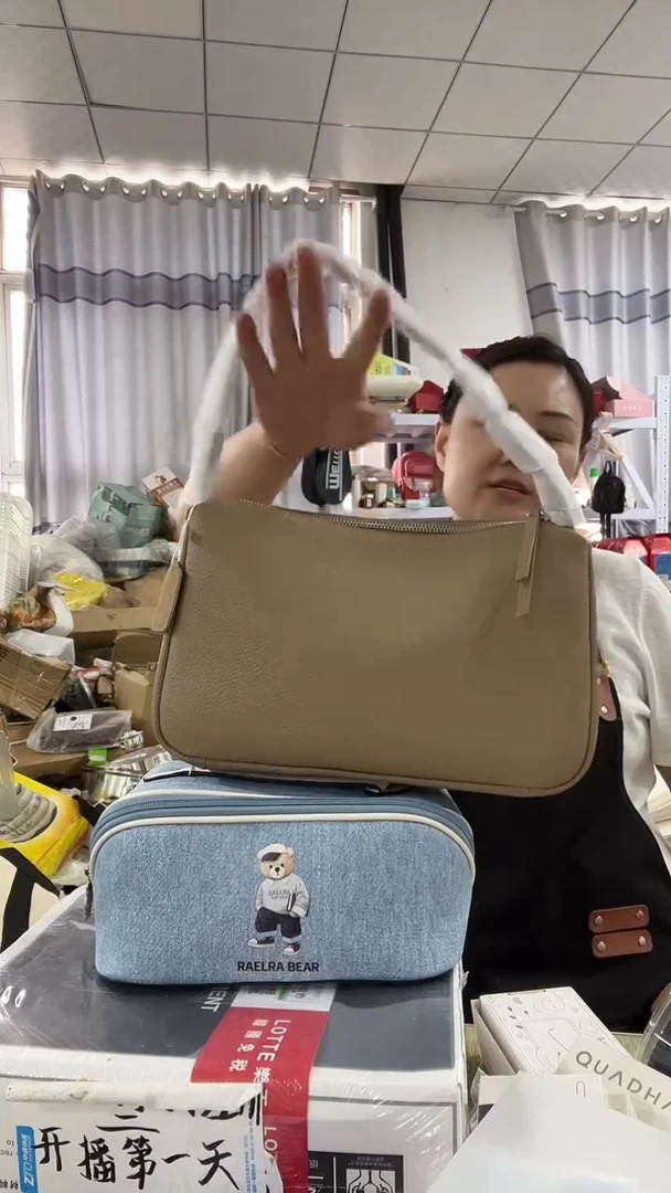 牦牛剖层皮革琪琪女包店1号仓超好看发图片款